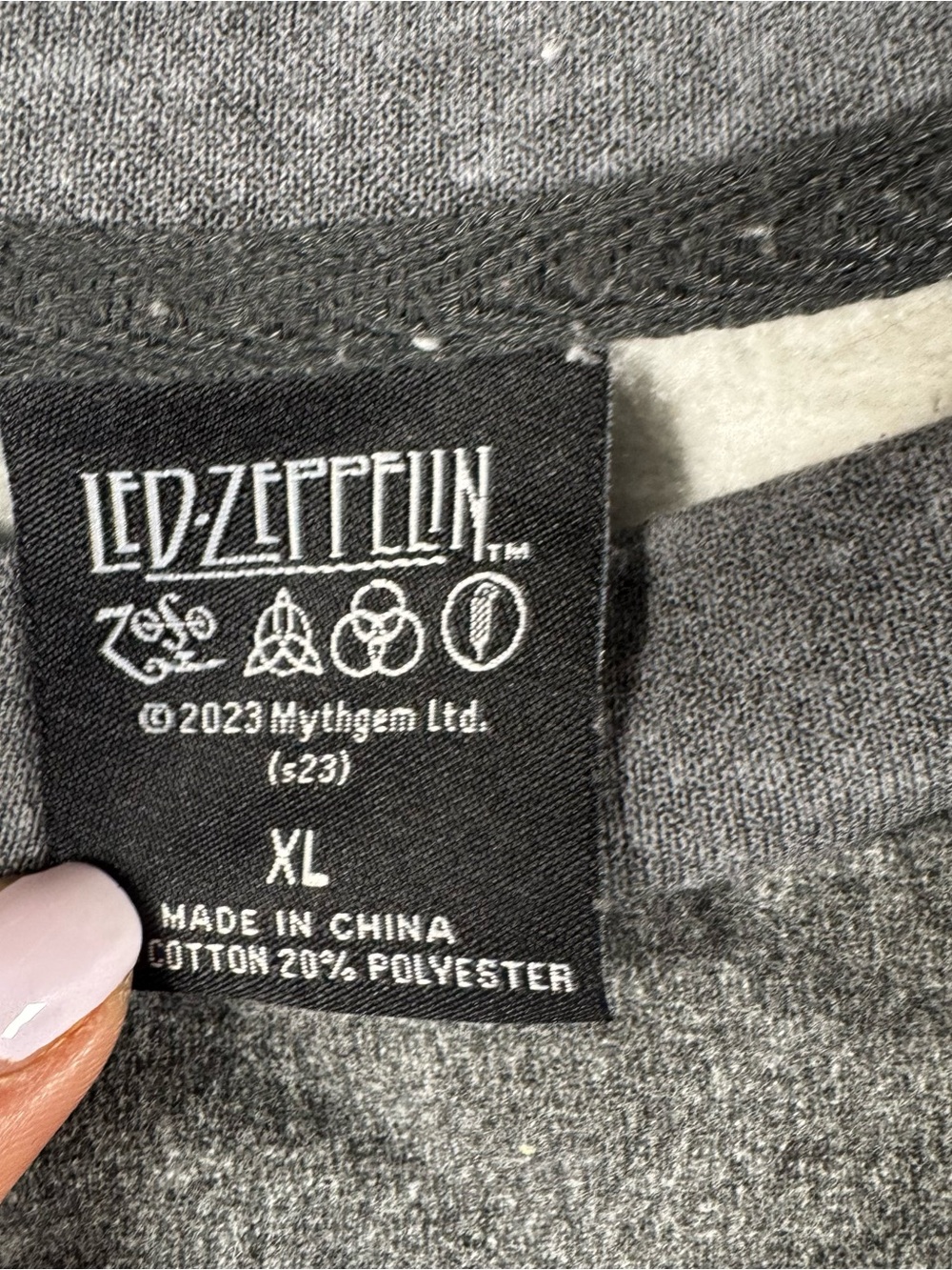 1977 Black Graphic Crewneck Sweater - Picture 3 of 4